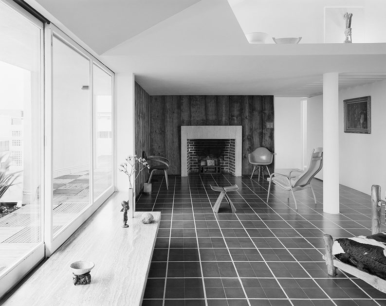 A photograph by John Riddy of Highpoint 2 designed by Berthold Lubetkin